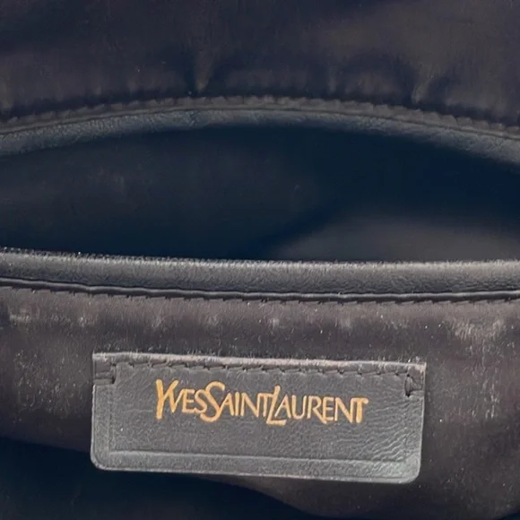 YSL Authentic Vintage Muse Large Leather Bag. MA100